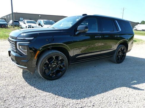 New 2026 Chevrolet Tahoe High Country AWD/4WD image 7