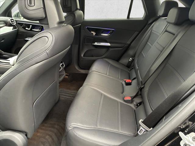 Used 2023 Mercedes-Benz GLC 300 4MATIC image 13