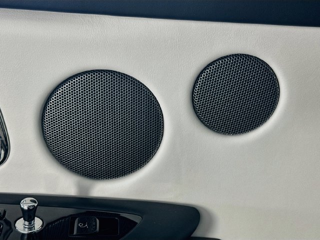 Used 2024 Rolls-Royce Cullinan AWD/4WD image 19