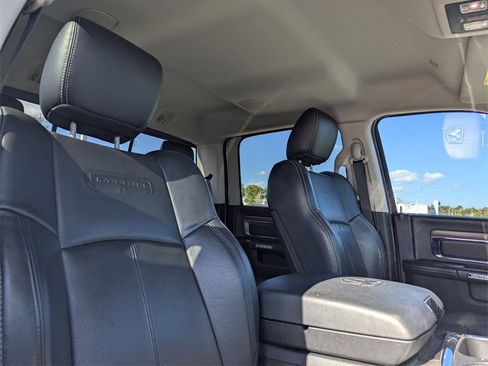 Used 2018 RAM 1500 Laramie w/ Convenience Group image 11