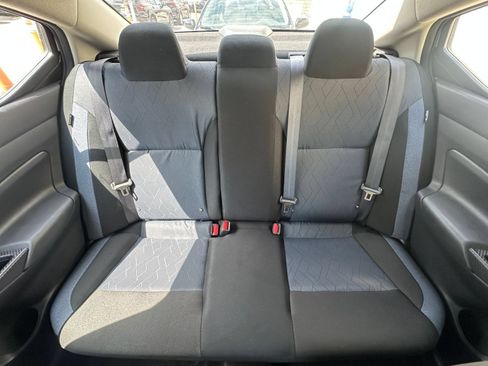 Used 2025 Nissan Versa SV FWD image 36