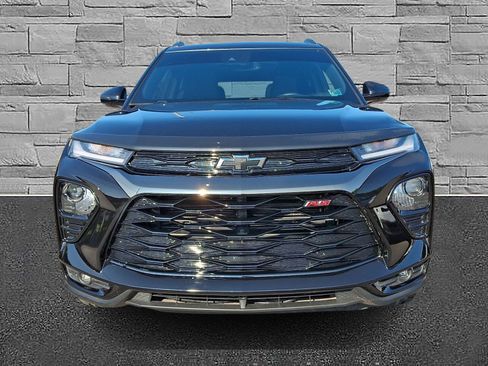 Used 2022 Chevrolet TrailBlazer RS w/ Sun and Liftgate Package AWD/4WD image 3