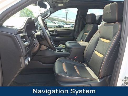 Used 2023 GMC Yukon XL AT4 w/ LPO, Floor Liner Package AWD/4WD image 2