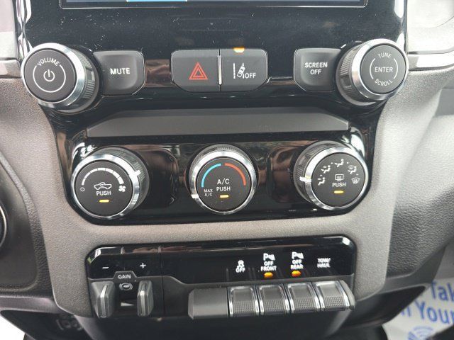 Used 2025 RAM 1500 Tradesman w/ Night Edition AWD/4WD image 22