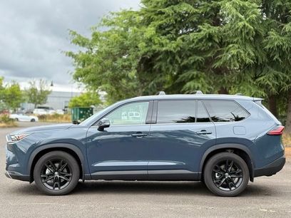 Certified 2025 Toyota Grand Highlander AWD