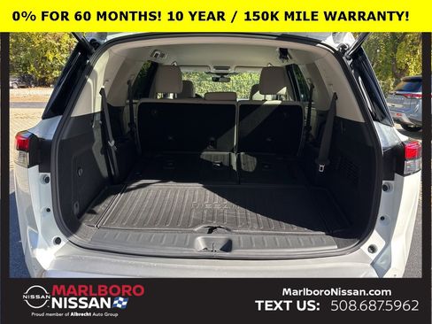 New 2025 Nissan Pathfinder SL w/ Cargo Package image 14