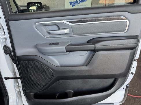 Used 2022 RAM 1500 Big Horn AWD/4WD image 8