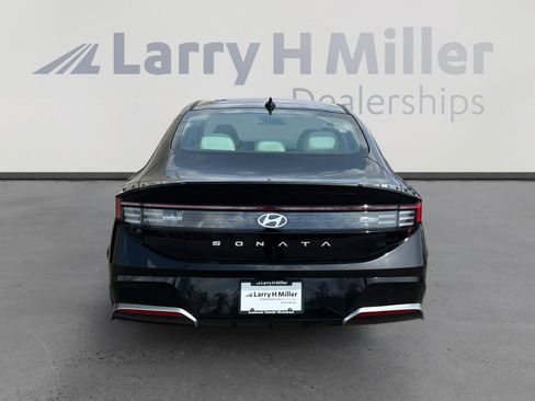 New 2026 Hyundai Sonata SEL FWD image 5