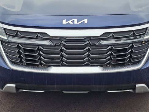 New 2026 Kia Seltos EX FWD image 3