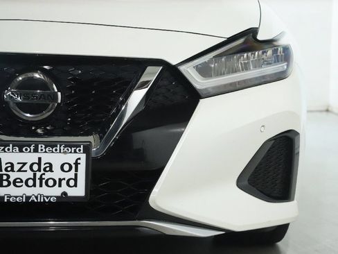 Used 2019 Nissan Maxima 3.5 SL w/ Floor Mat Group FWD image 7