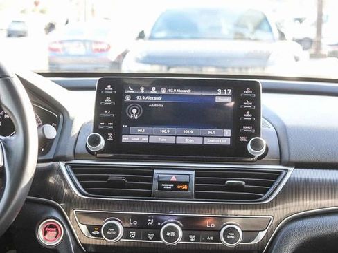 Used 2022 Honda Accord Sport image 18