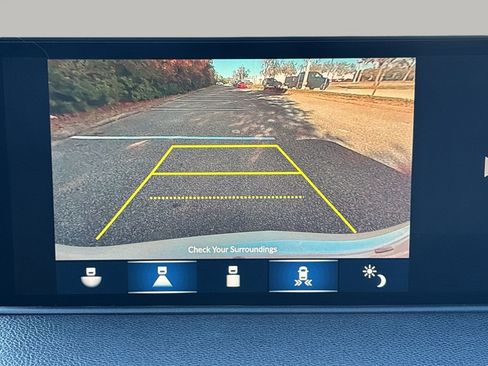 Used 2022 Acura MDX FWD image 24