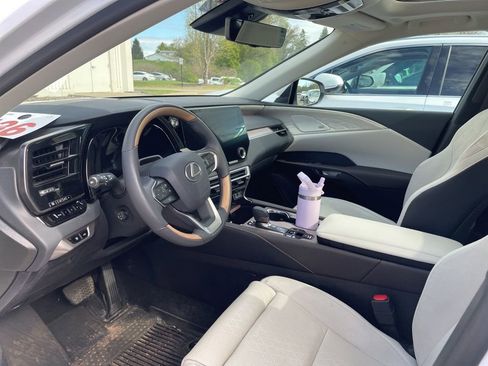 Used 2024 Lexus RX 350 w/ Convenience Package AWD/4WD image 23