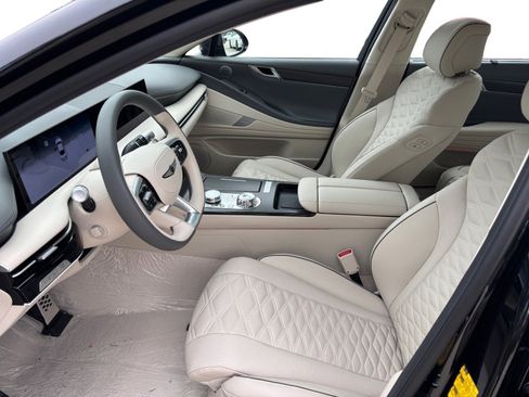 New 2025 Genesis G80 3.5T Sport Prestige image 9