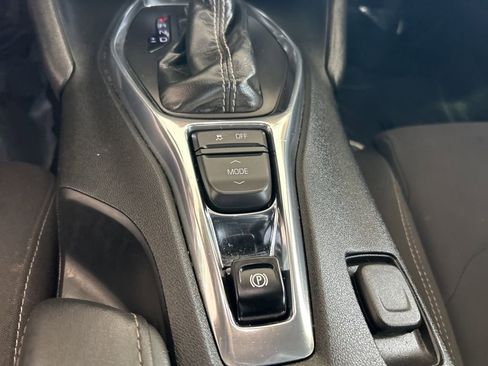 Used 2019 Chevrolet Camaro LT image 37