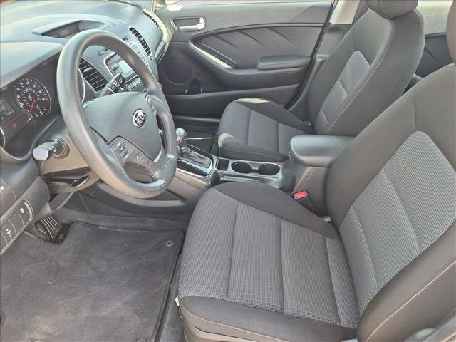 Used 2017 Kia Forte LX FWD image 14