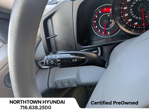 Certified 2023 Hyundai Elantra SEL image 23