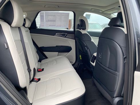 New 2026 Kia Sportage SX Prestige AWD/4WD image 24