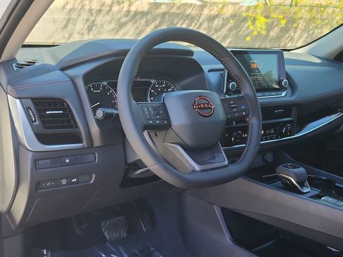 Used 2026 Nissan Rogue SV w/ Rock Creek Premium Package image 2