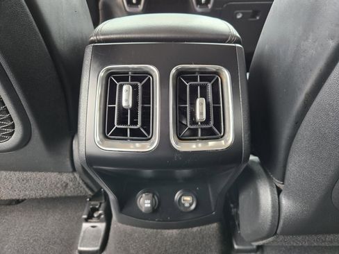 Used 2023 Kia Sorento EX FWD image 29