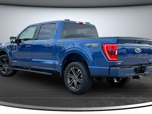 Used 2022 Ford F150 XLT w/ Equipment Group 302A High AWD/4WD image 4