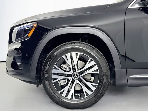 Certified 2025 Mercedes-Benz GLB 250 image 10