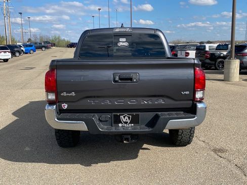 Used 2023 Toyota Tacoma SR5 image 5