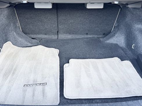 Used 2010 Toyota Corolla LE image 57