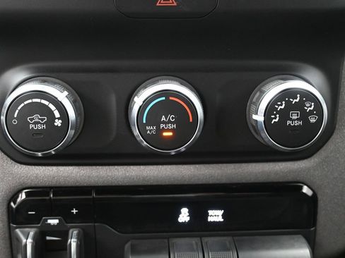 Used 2021 RAM 2500 Tradesman w/ Protection Group image 24