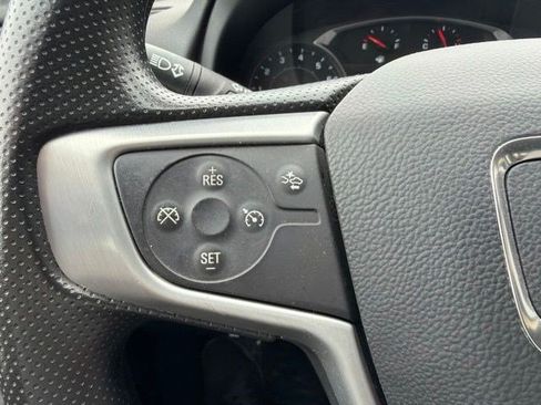 Used 2024 GMC Terrain SLE AWD/4WD image 20