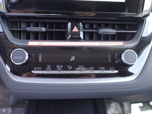 New 2026 Toyota Corolla Cross LE AWD/4WD image 18