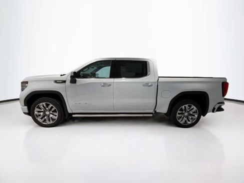 New 2026 GMC Sierra 1500 Denali w/ Denali Reserve Package image 4