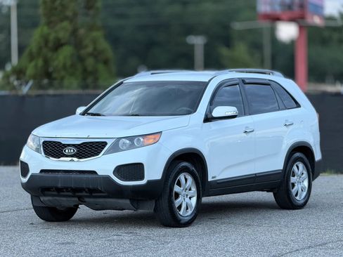 Used 2013 Kia Sorento LX AWD/4WD image 6