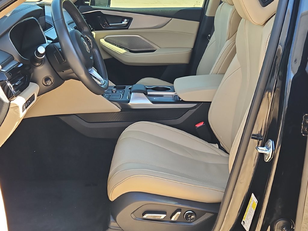 Used 2024 Acura MDX w/ Technology Package AWD/4WD image 11
