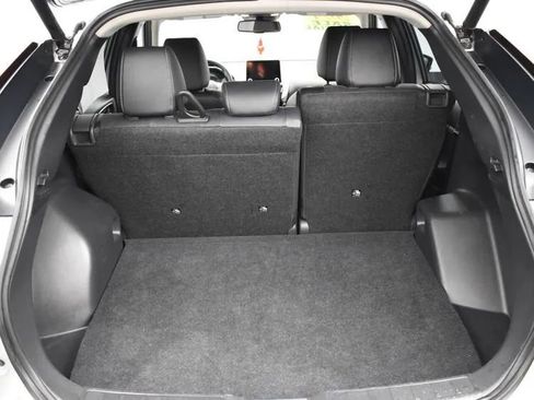 Used 2024 Mitsubishi Eclipse Cross SE image 18