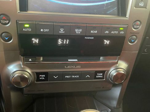 Used 2021 Lexus GX 460 Premium image 14