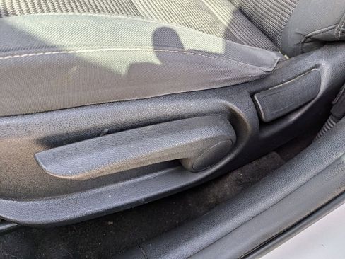 Used 2018 Kia Niro FE image 20