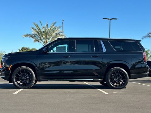 New 2026 Chevrolet Suburban LS w/ LPO, Dark Essentials Package RWD image 7