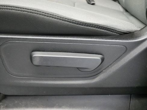 Certified 2022 RAM 1500 Big Horn image 6