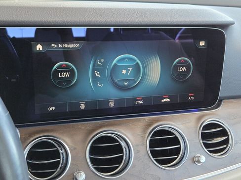 Used 2023 Mercedes-Benz E 450 4MATIC Sedan image 31