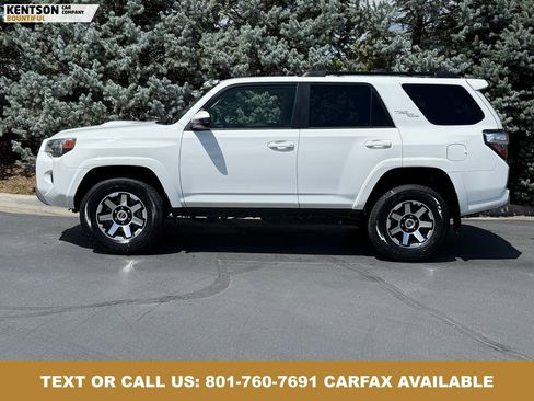 Used 2024 Toyota 4Runner TRD Off-Road AWD/4WD image 4