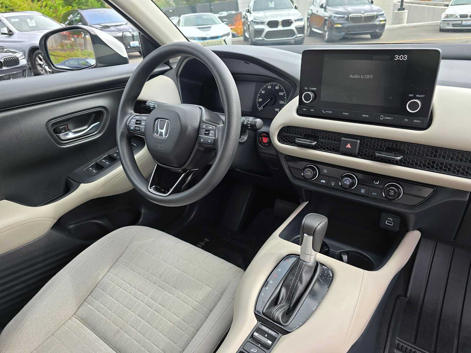 Used 2024 Honda HR-V LX image 10