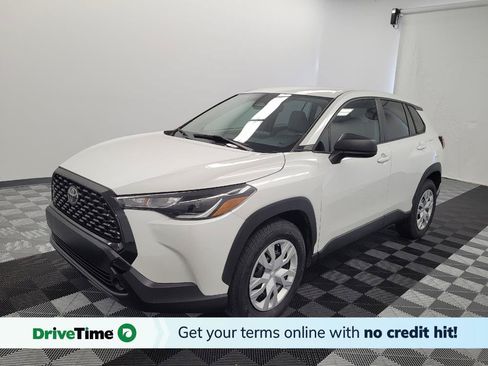 Used 2023 Toyota Corolla Cross L FWD image 1