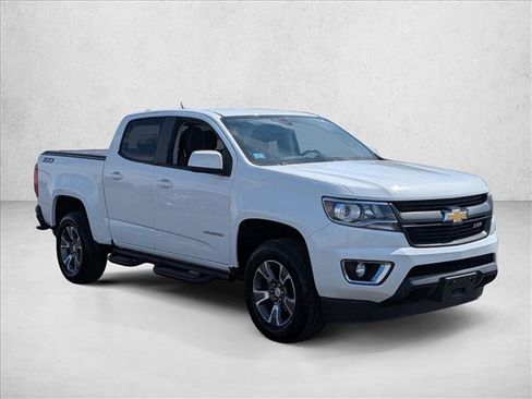 Used 2016 Chevrolet Colorado Z71 AWD/4WD image 3