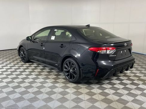 New 2026 Toyota Corolla SE w/ SE Premium Package AWD/4WD image 8
