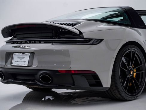 Used 2022 Porsche 911 Targa 4 GTS AWD/4WD image 14