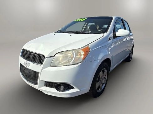 Used 2011 Chevrolet Aveo5 LT w/ Power and Convenience Package image 1