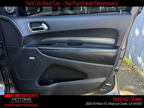 Used 2018 Dodge Durango SRT w/ Technology Group AWD/4WD image 31