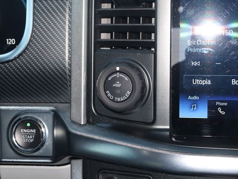 Used 2022 Ford F150 Limited image 32