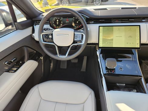 New 2026 Land Rover Range Rover Sport SE AWD/4WD image 30